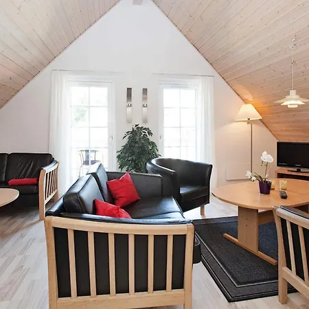 Semesterbostad 8 Person On A In