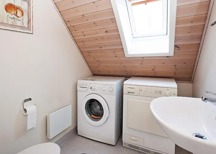 Nyaraló 8 Person On A In