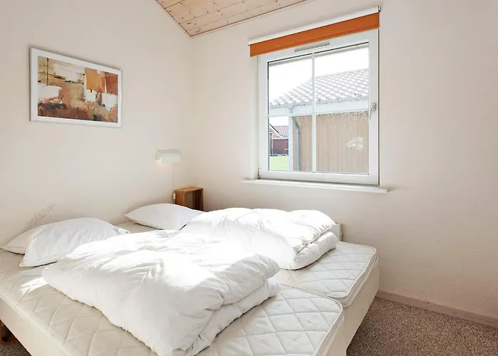 Nyaraló 8 Person On A In Gråsten